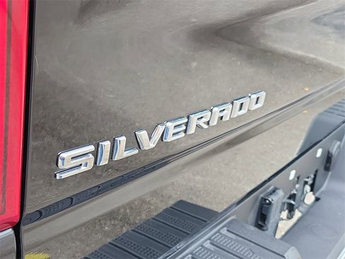 Used 2024 Chevrolet Silverado 1500 LTZ image 6