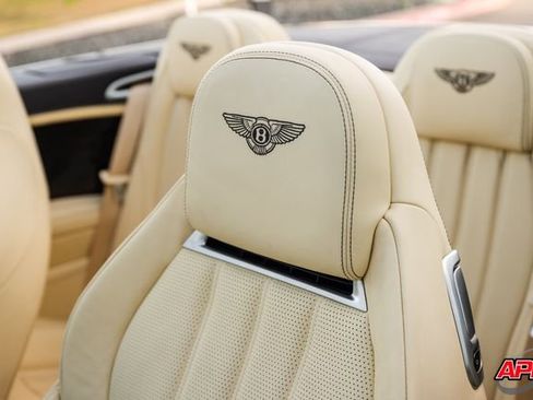 Used 2015 Bentley Continental GT image 6
