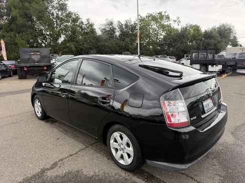 Used 2005 Toyota Prius FWD image 6