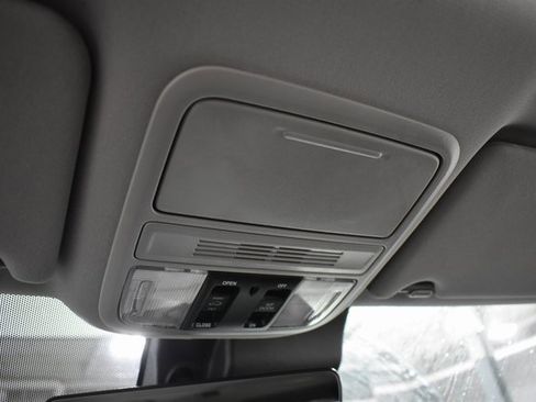 Used 2022 Honda Pilot Special Edition image 44