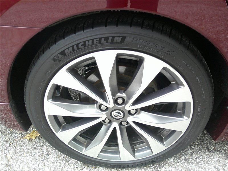 Used 2019 Nissan Maxima Platinum w/ Sport Mat Group FWD image 22