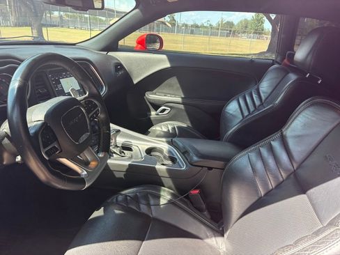 Used 2018 Dodge Challenger SRT w/ Technology Group RWD image 6