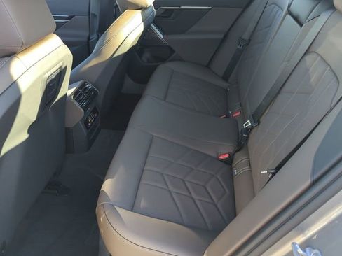 Used 2026 BMW 530i w/ M Sport Package image 15