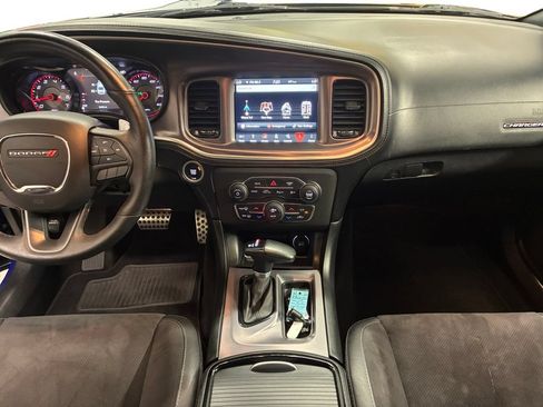 Used 2019 Dodge Charger R/T w/ Plus Group RWD image 16