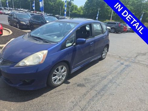 Used 2011 Honda Fit Sport image 2