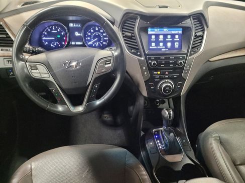 Used 2018 Hyundai Santa Fe Sport image 22