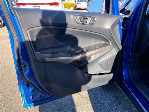 Used 2019 Ford EcoSport SE image 21