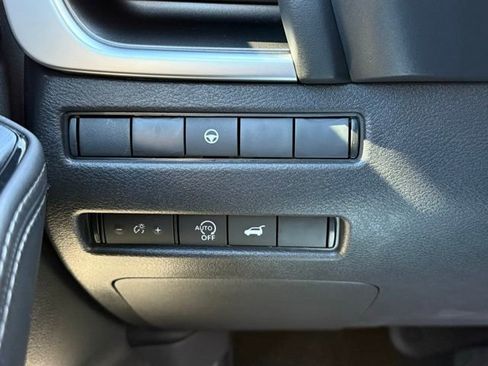 New 2026 Nissan Rogue SV w/ Cold Weather Package AWD/4WD image 30