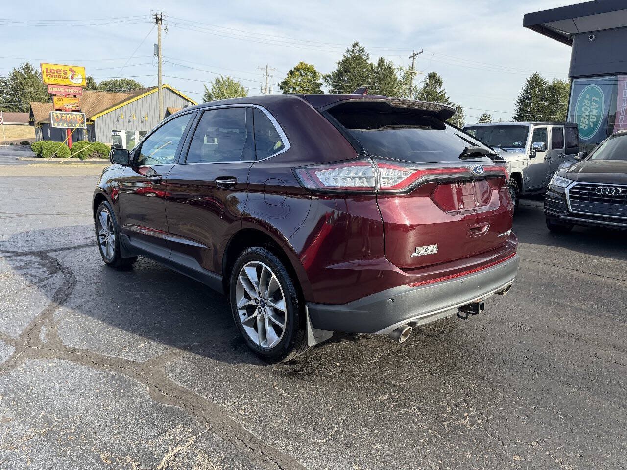 Used 2017 Ford Edge Titanium w/ Equipment Group 301A AWD/4WD image 4
