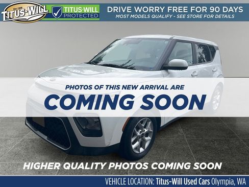 Used 2021 Kia Soul S image 2