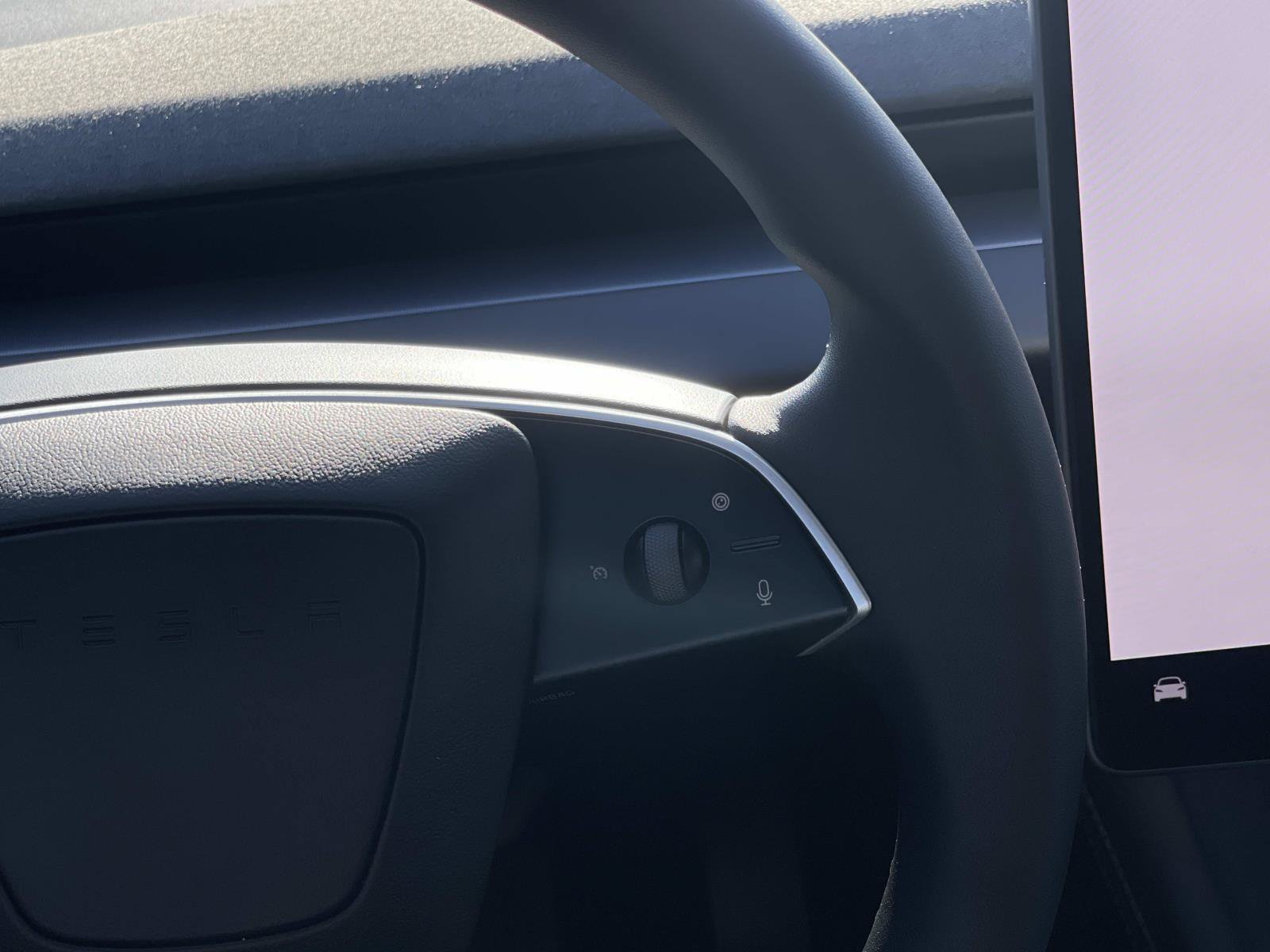 Used 2025 Tesla Model 3 Long Range RWD image 9