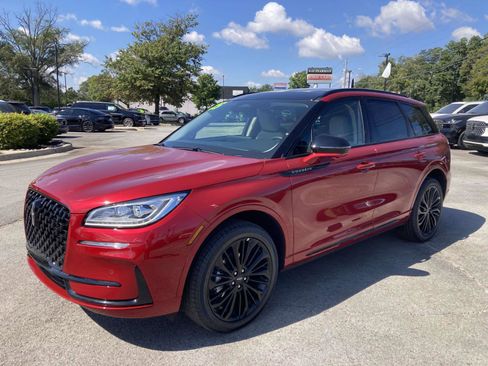 New 2025 Lincoln Corsair Reserve w/ Jet Appearance Package image 9