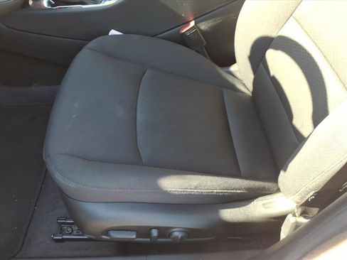 Used 2024 Chevrolet Malibu LT image 25