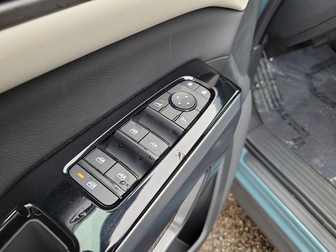 New 2026 Nissan Pathfinder SL FWD image 20