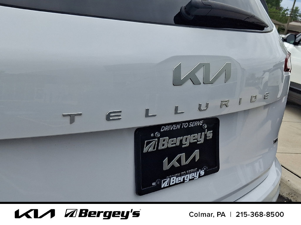 Certified 2024 Kia Telluride S w/ S Sunroof Package AWD/4WD image 37