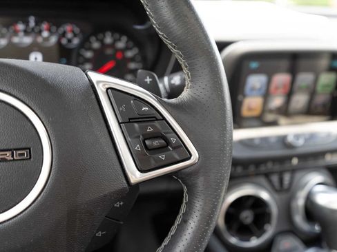 Used 2018 Chevrolet Camaro LT RWD image 19