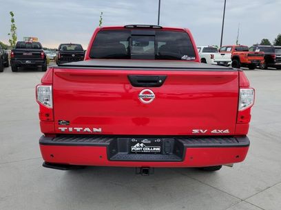 Used 2021 Nissan Titan SV w/ SV Convenience Package