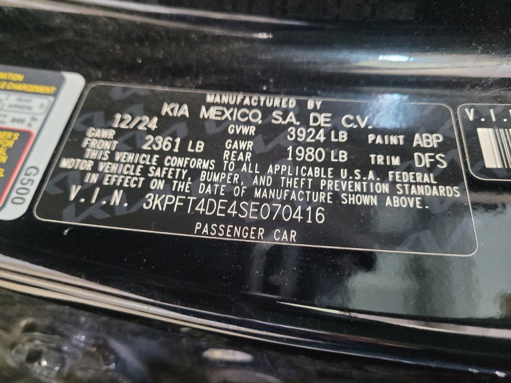 Used 2025 Kia K4 FWD image 33