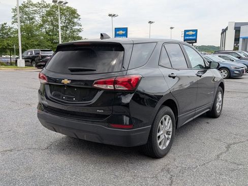 Used 2023 Chevrolet Equinox LS w/ LS Convenience Package AWD/4WD image 5
