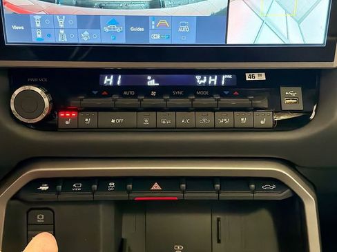 New 2026 Toyota Tundra Platinum AWD/4WD image 13