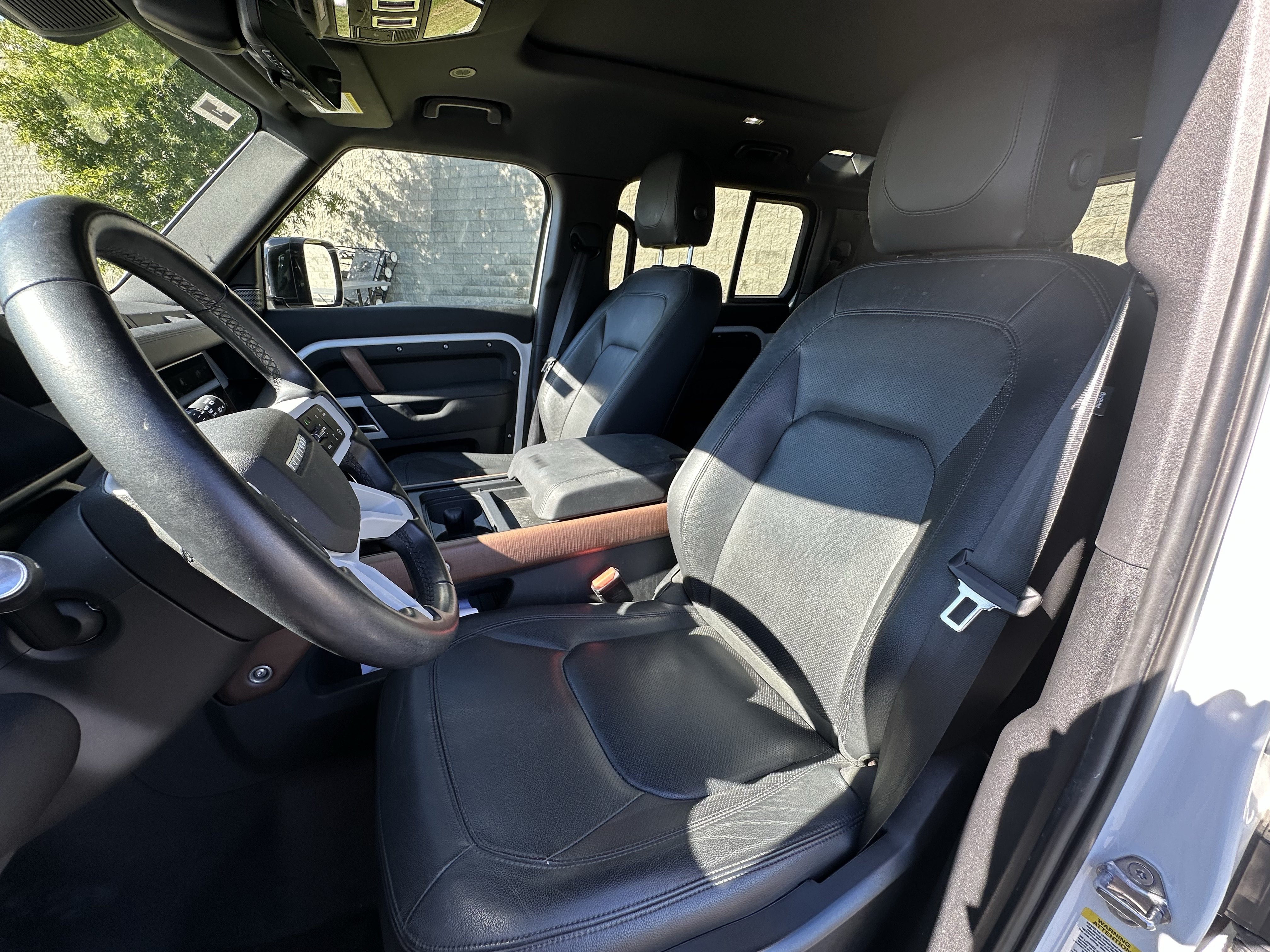 Used 2024 Land Rover Defender 110 S AWD/4WD image 15