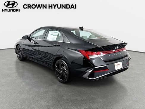 New 2026 Hyundai Elantra SEL Sport w/ Cargo Package FWD image 7