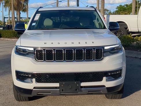 Used 2024 Jeep Wagoneer Series III image 3