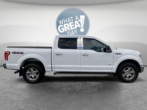 Used 2015 Ford F150 XLT w/ Equipment Group 302A Luxury image 2