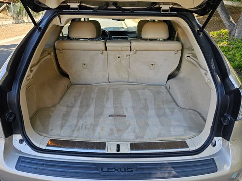 Used 2012 Lexus RX 450h AWD image 16