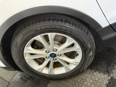 Used 2019 Ford Escape SE AWD/4WD image 13