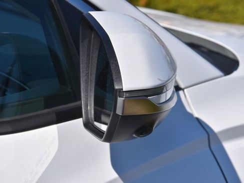 Used 2024 Hyundai Tucson Limited image 31