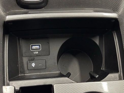 Used 2023 Hyundai Santa Fe Limited image 33