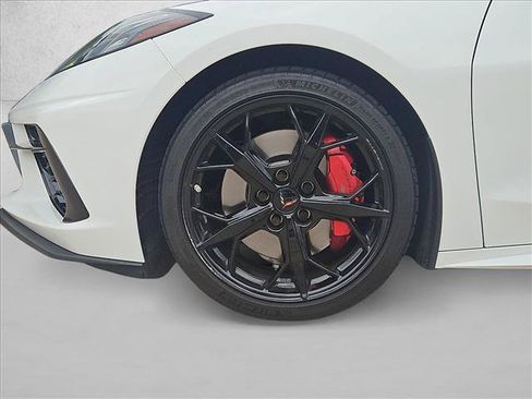 Used 2020 Chevrolet Corvette Stingray Premium Conv w/ 3LT Preferred Equipment Group RWD image 18