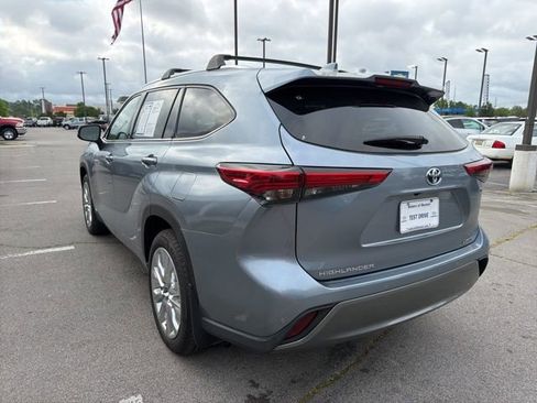 Used 2020 Toyota Highlander Limited AWD/4WD image 6