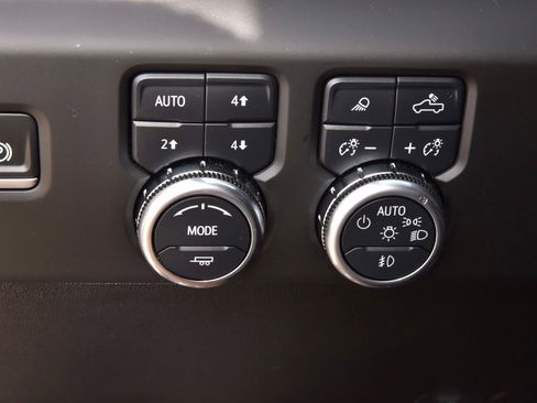 Used 2025 GMC Sierra 1500 Denali Ultimate image 31