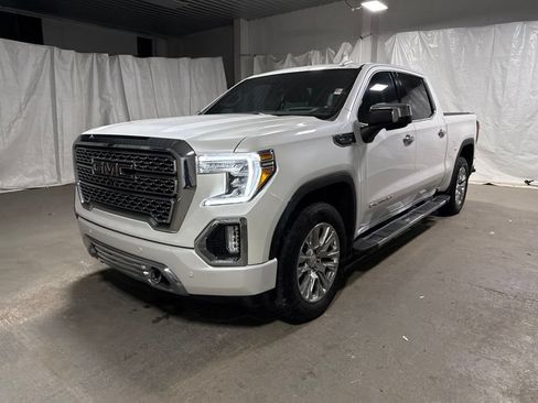 Used 2021 GMC Sierra 1500 Denali w/ Technology Package AWD/4WD image 3
