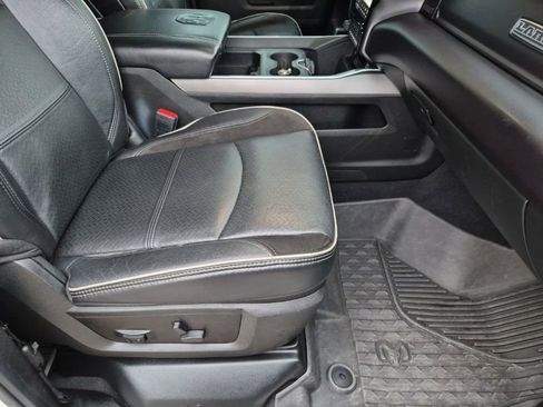Used 2023 RAM 2500 Laramie AWD/4WD image 17