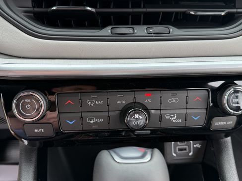 New 2026 Jeep Compass Limited AWD/4WD image 20
