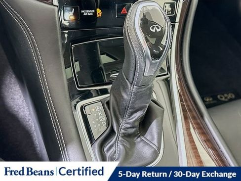 Used 2018 INFINITI Q50 Luxe w/ Essential Package (3.0T Luxe) image 19