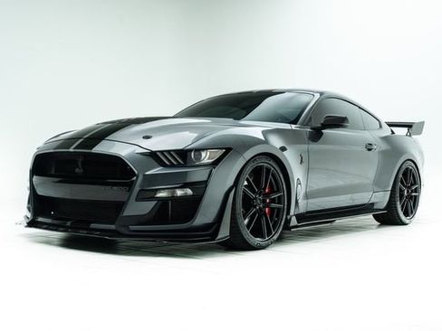 Used 2021 Ford Mustang Shelby GT500 w/ Technology Package image 8