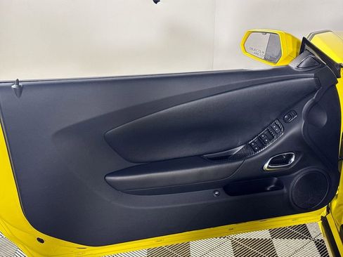 Used 2014 Chevrolet Camaro LT image 10