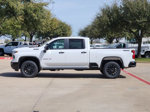 New 2026 Chevrolet Silverado 2500 LT w/ Trail Boss Package image 13