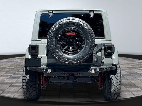 Used 2021 Jeep Wrangler Unlimited Rubicon AWD/4WD image 5