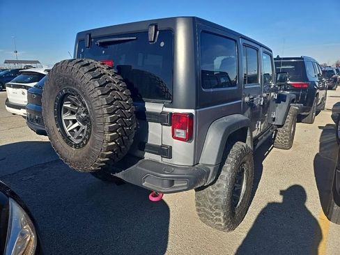 Used 2015 Jeep Wrangler Unlimited Rubicon image 6