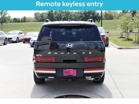 Used 2025 Hyundai Santa Fe Limited image 8