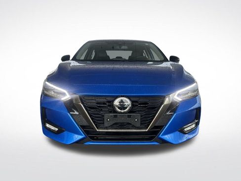 Used 2020 Nissan Sentra SR w/ Premium Package FWD image 2