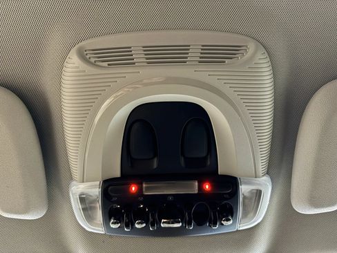 Used 2018 MINI Cooper Countryman FWD image 30