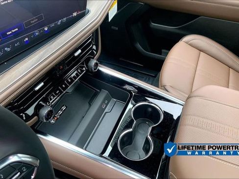 New 2026 Chevrolet Suburban High Country w/ Sun And Tow Package image 9