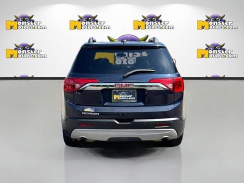 Used 2017 GMC Acadia SLT FWD image 6