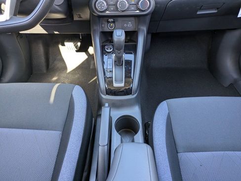 New 2025 Nissan Versa SV w/ Trunk Package FWD image 18